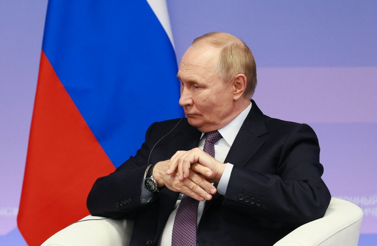 Imagini inedite cu camera în care a stat Vladimir Putin în timpul vizitei din China. Lavrov: „Unde este Labubu?”