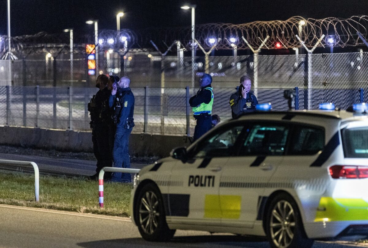Alertă aeriană, după ce mai multe drone au fost descoperite! Traficul a fost închis la Copenhaga