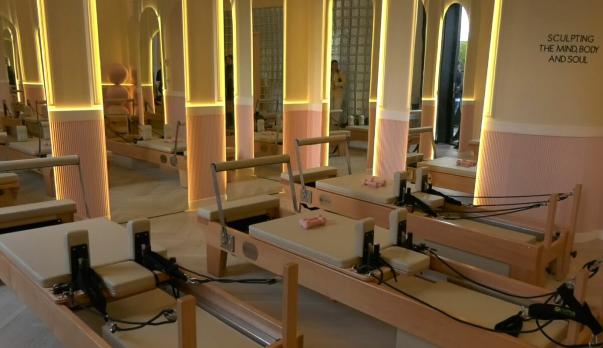 Imagine Stire De peste Ocean, direct în Capitală! Cum arată studioul de pilates care face furori printre vedete. Vica Blochina și Vanessa s-au abonat! | 2review.ro