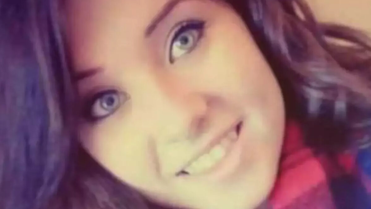 Imagine Stire O tânără de 23 de ani, găsită moartă după un an. Ultimul ei mesaj a fost către ChatGPT: „Ajută-mă!” | 2review.ro