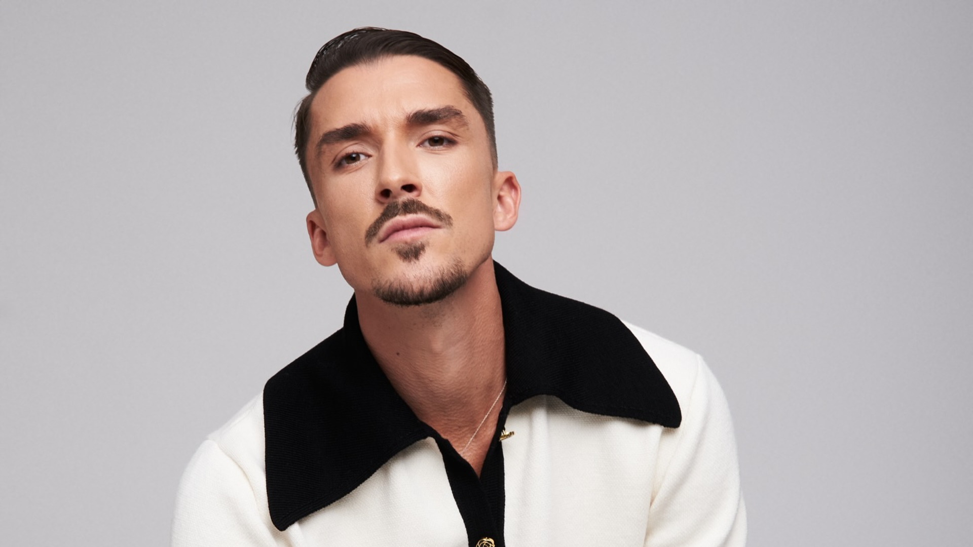 În ce domeniu ar fi vrut Emil Rengle să profeseze dacă nu ar fi descoperit dansul: ”Știu că sună ciudat”