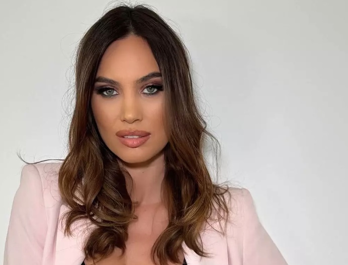 TOP 4 bărbați celebri de la Hollywood cu care s-a iubit Alina Pușcău de la Asia Express 2025