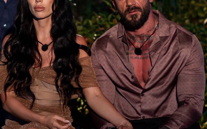 S-au despărțit după Insula iubirii, iar acum au făcut anunțul surprinzător despre căsătorie: ”Urmează”