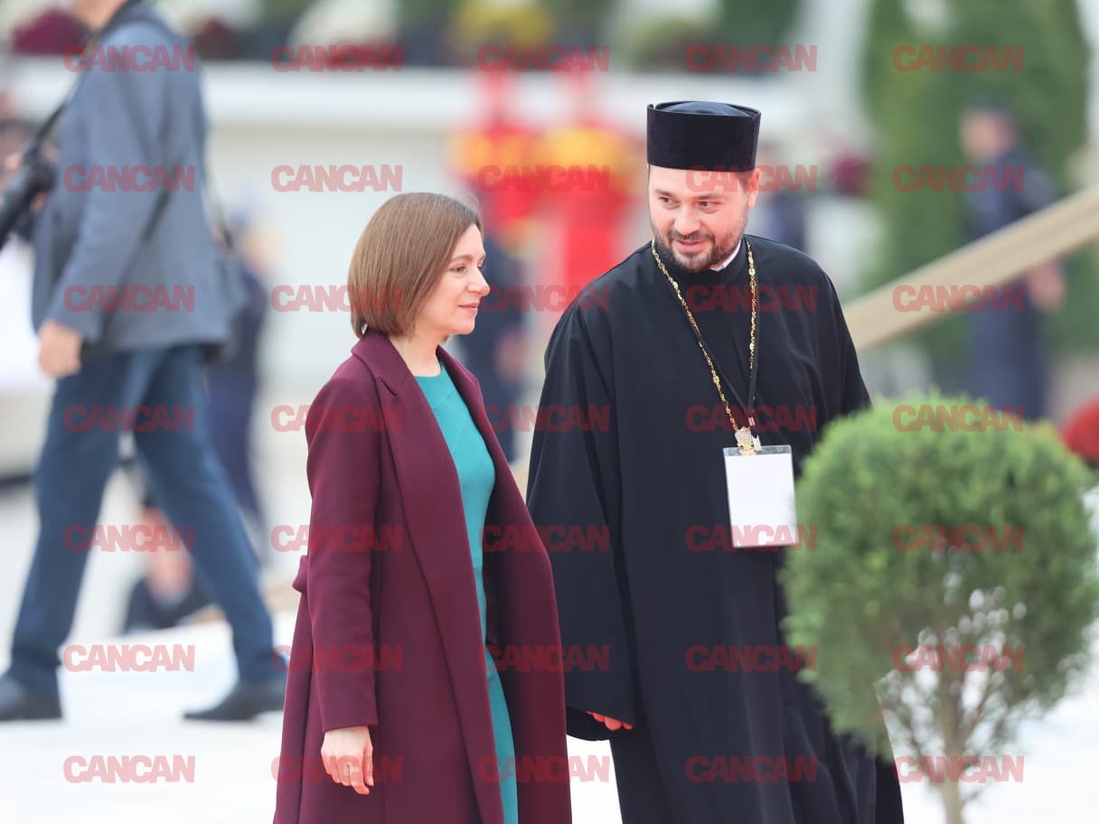 Președintele Republicii Moldova, Maia Sandu, a sosit la slujba de sfințire a Catedralei Mântuirii Neamului