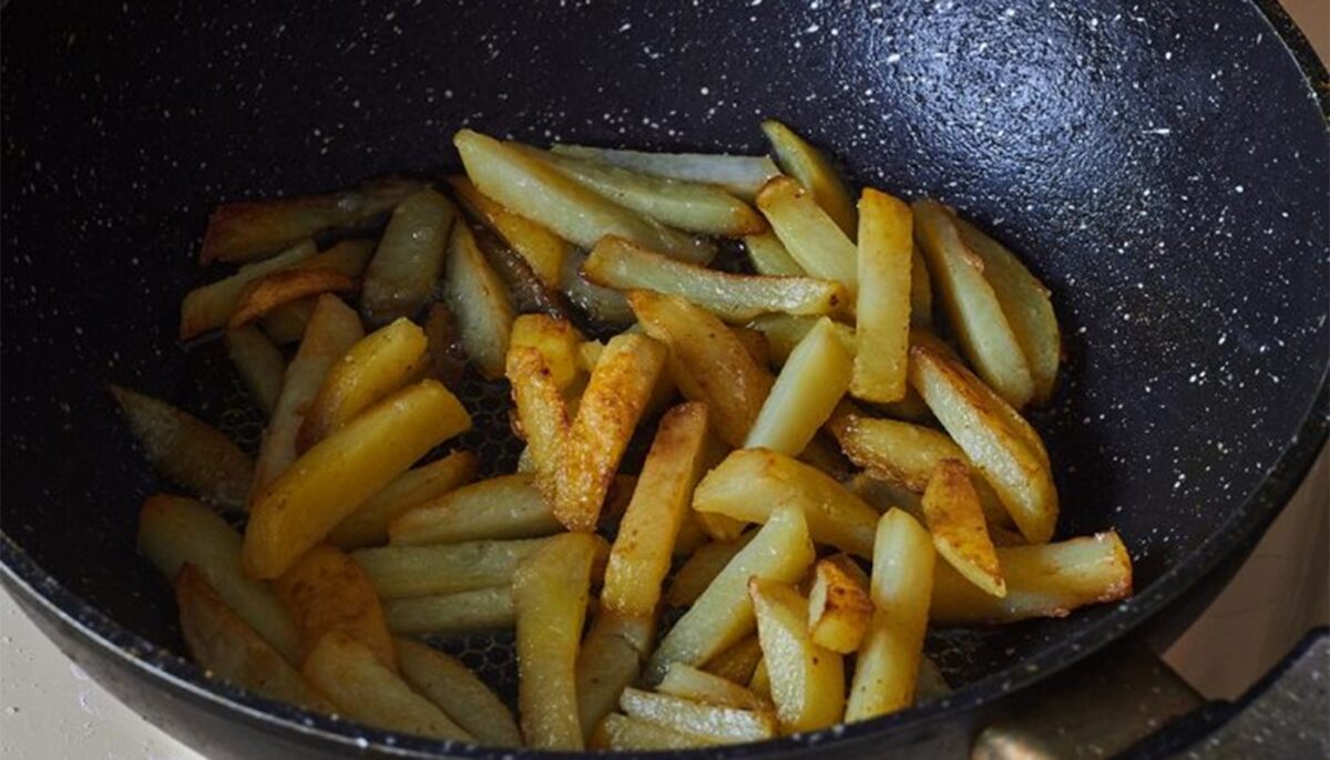 Cele 3 alimente care trebuie evitate în luna noiembrie, potrivit experților în nutriție