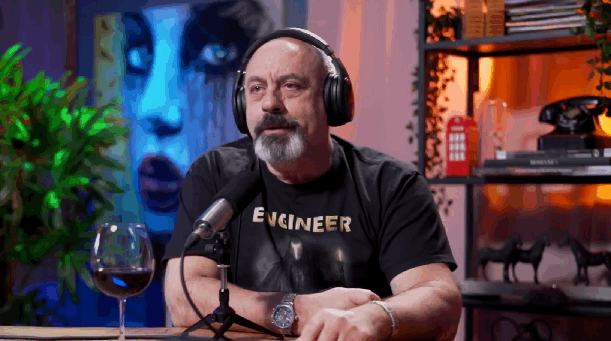 Americanu’ din La bloc, la un pas de moarte! Cine l-a salvat pe Emil Mitrache: ”Dacă nu descopeream, nu mai stăteam de vorbă acum”