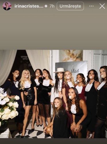 Toti invitatii au purtat suzete