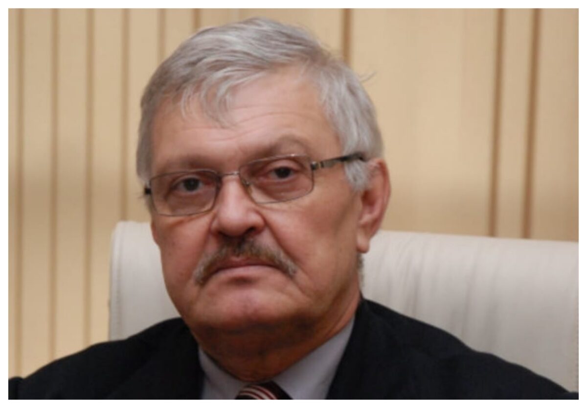 Doliu în lumea medicală! A murit Nicolae Cernea, șeful Secției de Obstetrică-Ginecologie a Spitalului Craiova