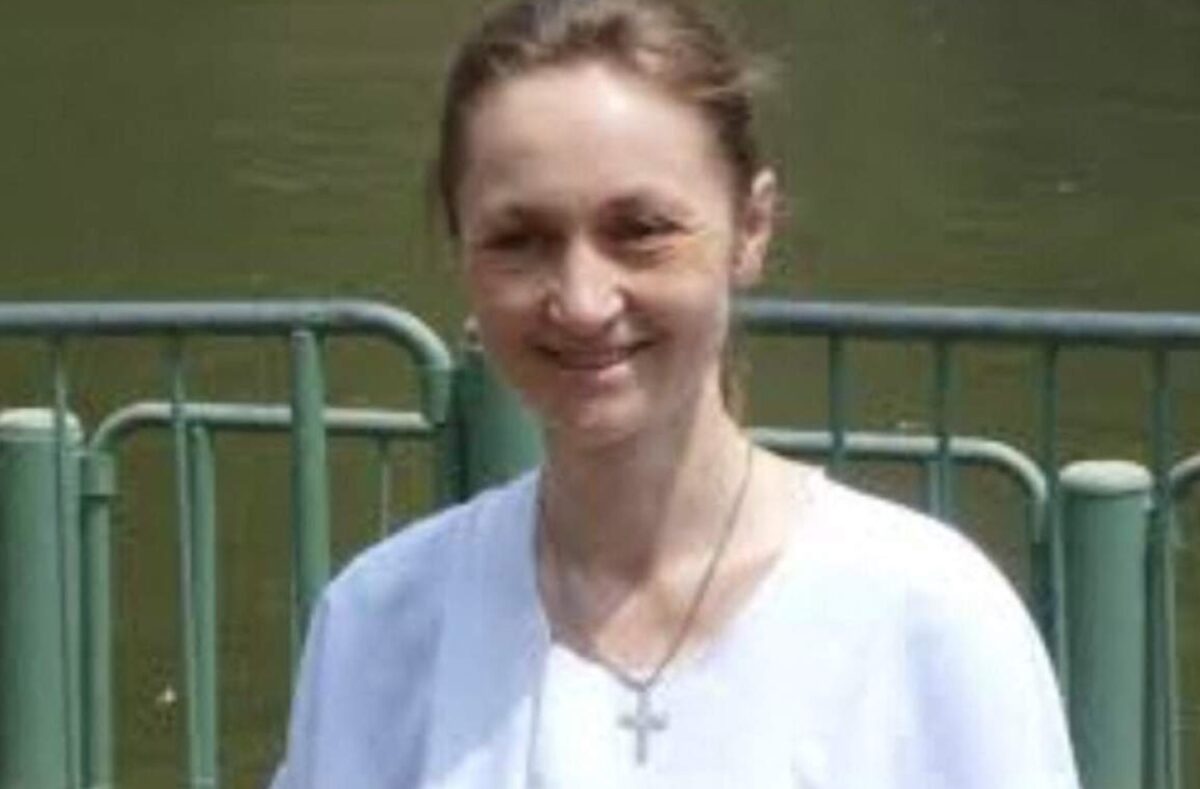 Poliția a aflat cine e criminalul doctoriței Simona Boila, românca găsită moartă în apartamentul ei din Franța. Ce probleme grave are fiul ei