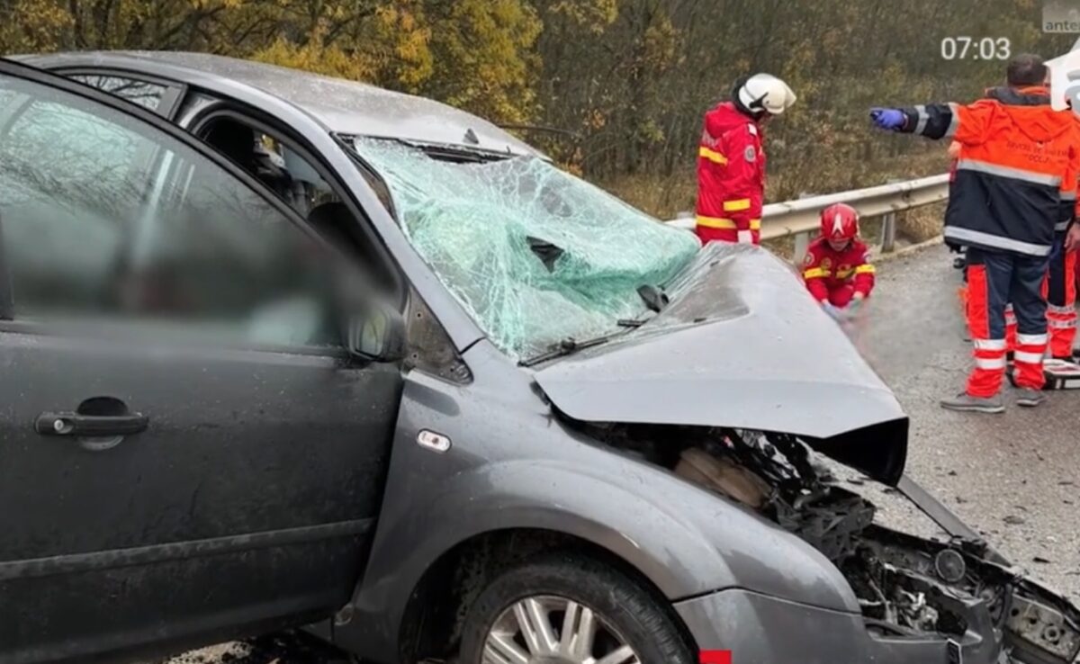 S-a aflat cauza accidentului grav din comuna Podari, lângă Craiova. Ce făcea fotbalistul de 20 de ani, care a murit, în timp ce gonea pe șosea
