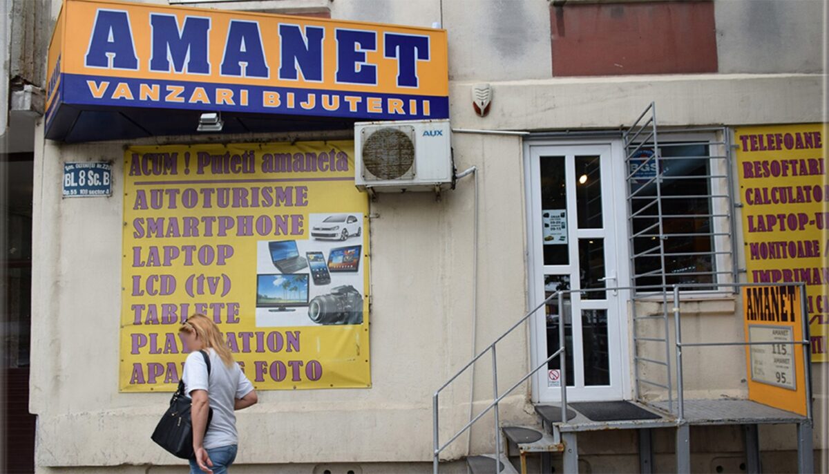 Ce a putut lăsa un bucureștean la amanet. Oamenii au crezut că glumește