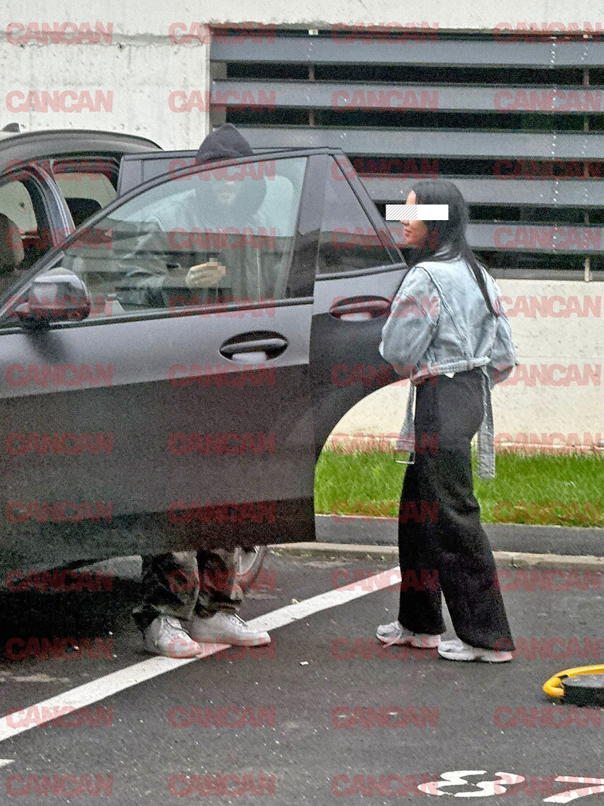 Cătălin Bordea are același tipar: bruneta e copy-paste după fosta soție. A încercat să se ascundă, dar n-a avut nicio șansă