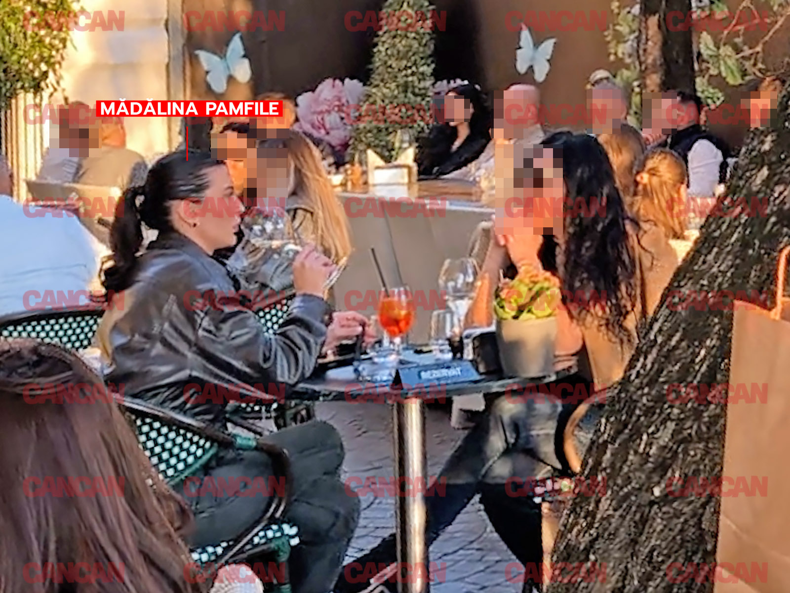 Mădălina Pamfile a ieșit cu o prietenă, dar atmosfera era apăsătoare