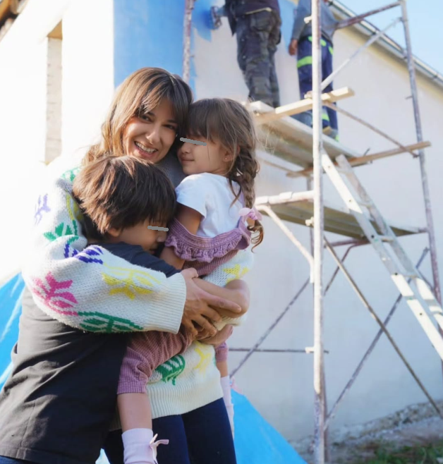 Nu e u&#537;or s&#259; fii mam&#259; de genii! Dana Rogoz: &bdquo;Realmente, eu nu mai fac fa&#539;&#259;&rdquo;