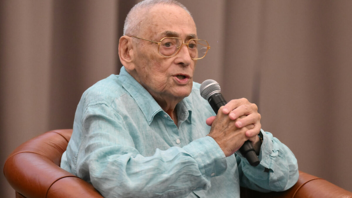 Imagine Stire Mariana Moculescu, absentă de la înmomântarea lui Horia Moculescu! Ce mesaj a transmis: „Fiica defunctului deține dreptul exclusiv” | 2review.ro