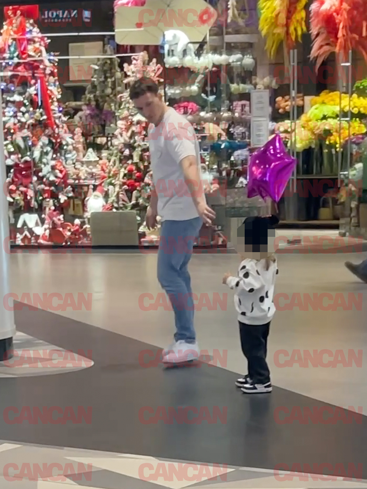 A uitat unde a parcat! Imagini cu tăticul The Motans