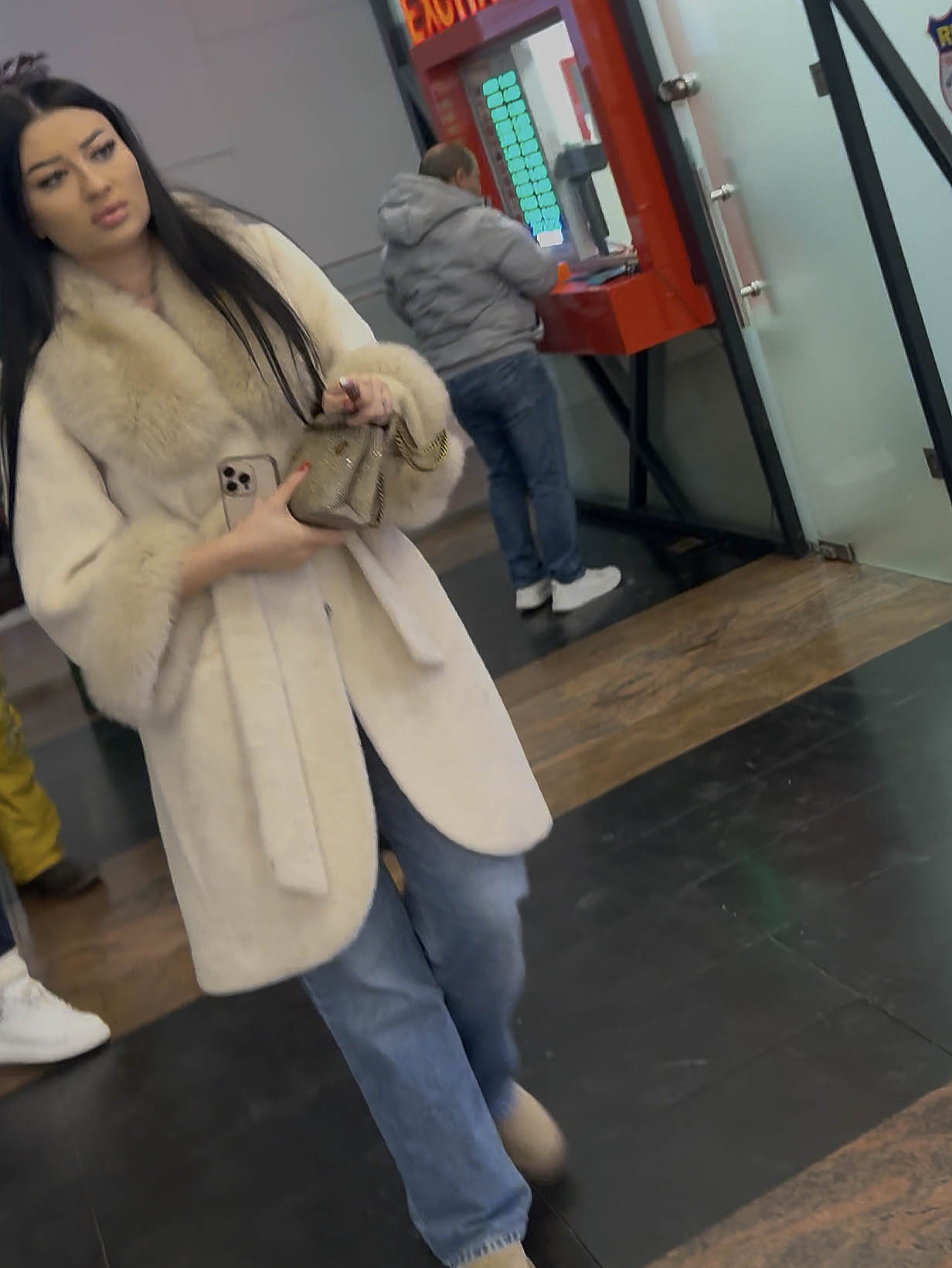 Ariana a atras privirile tuturor, în special pe ale lui Adrian