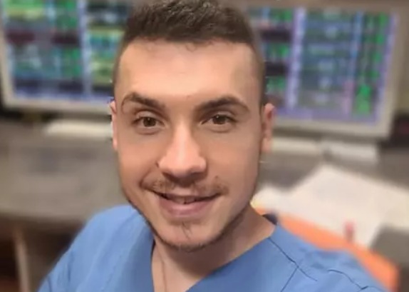 Suma uriașă pe care o câștigă un asistent medical român în Germania. Cât primește lunar Suma uriașă pe care o câștigă un asistent medical român în Germania. Cât primește lunar