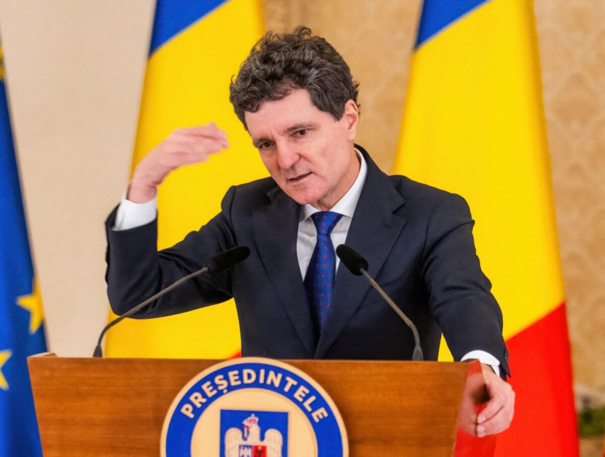 Scandalul care zguduie Capitala, înainte de alegeri. Ilegalitatea în care e implicat și președintele Nicușor Dan