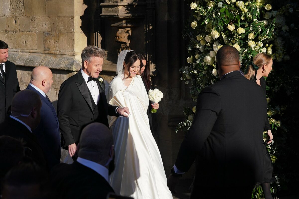 Imagine Stire Fiica lui Gordon Ramsay s-a căsătorit. Omagiul emoționant adus de celebrul chef ginerelui său | 2review.ro