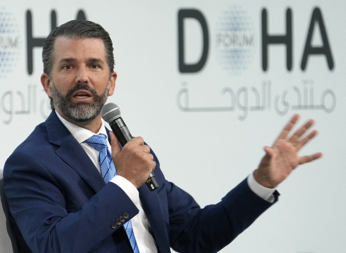 Imagine Stire Donald Trump Jr. s-a logodit din nou. Cine este vedeta care a spus „da” | 2review.ro