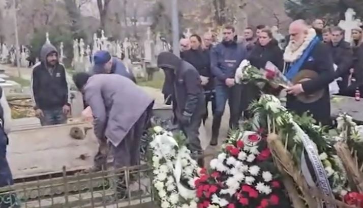Înmormântarea Rodicăi Stănoiu. Sursă: Captură TV