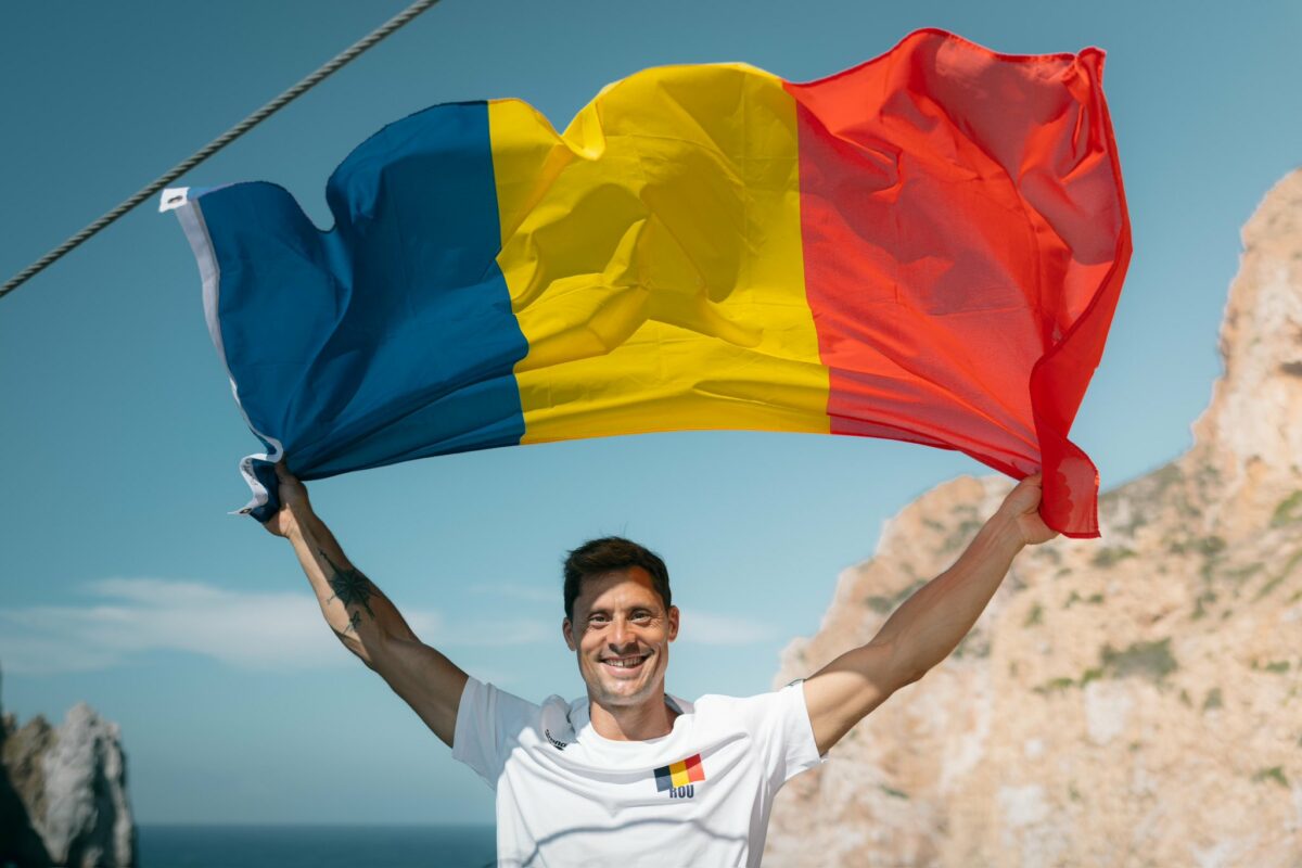 Imagine Stire Constantin Popovici, desemnat cel mai bun sportiv din Europa la sărituri în apă de la mare înălţime | 2review.ro