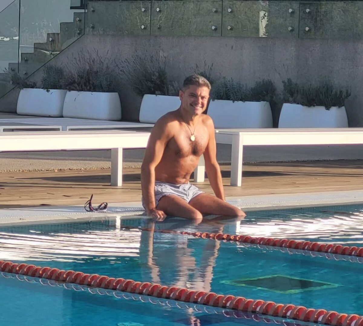 Cum arată locuința de 380.000 de euro în care locuiește Cristian Boureanu de la Survivor? Cât plătește chirie, lunar
