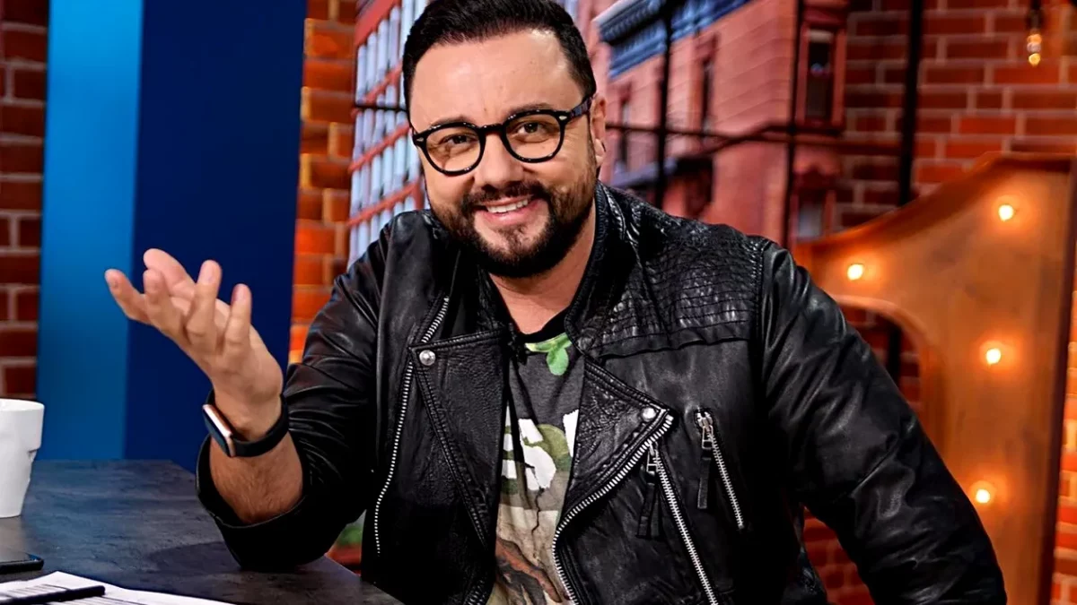 Imagine Stire Cătălin Măruță, prins cu minciuna? Acuzat că își cumpără vizualizări pentru videoclipurile din podcast | 2review.ro