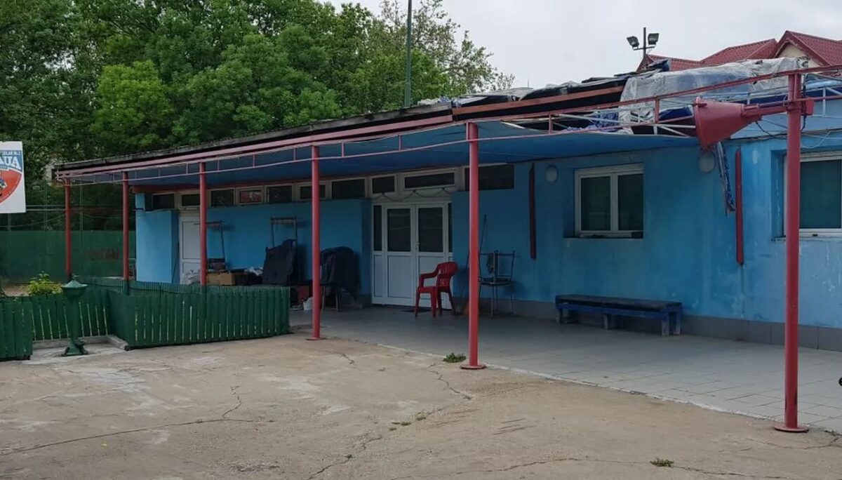 Cum arăta înainte baza sportivă care a fost dărâmată