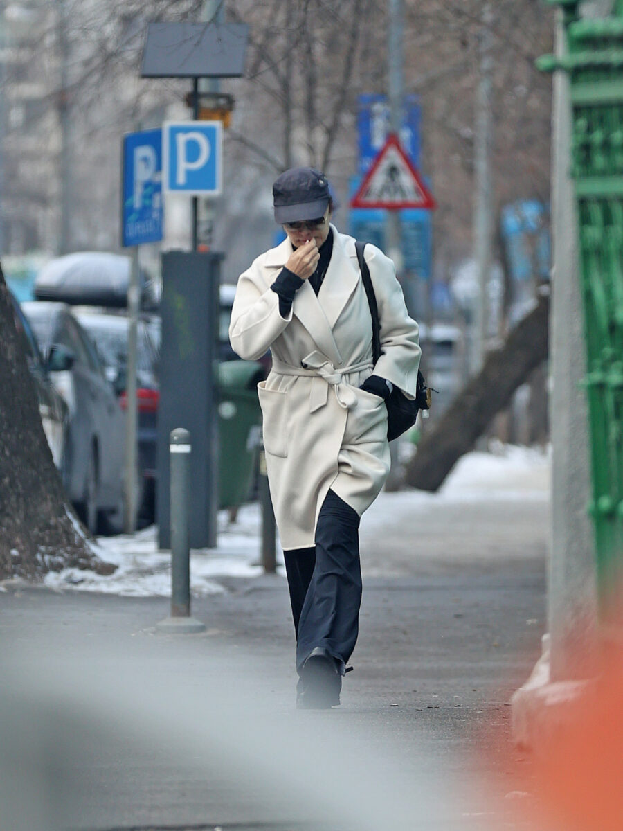 Gabriela Iorgulescu este foarte bine îmbrăcată