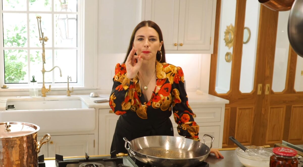 Cacio e Pepe della notte: rețeta care te adoarme fericit