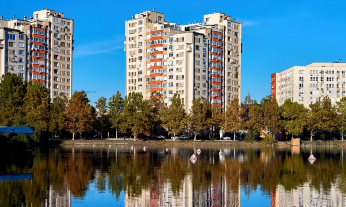 Imagine Stire Proprietarii care ar putea rămâne fără case din 2027. Noua lege îi va afecta radical | 2review.ro