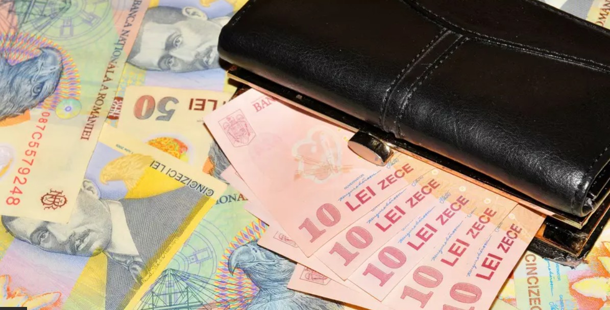Când poți să iei bani pe zilele de concediu de anul trecut. Singura situație în care pot fi plătite