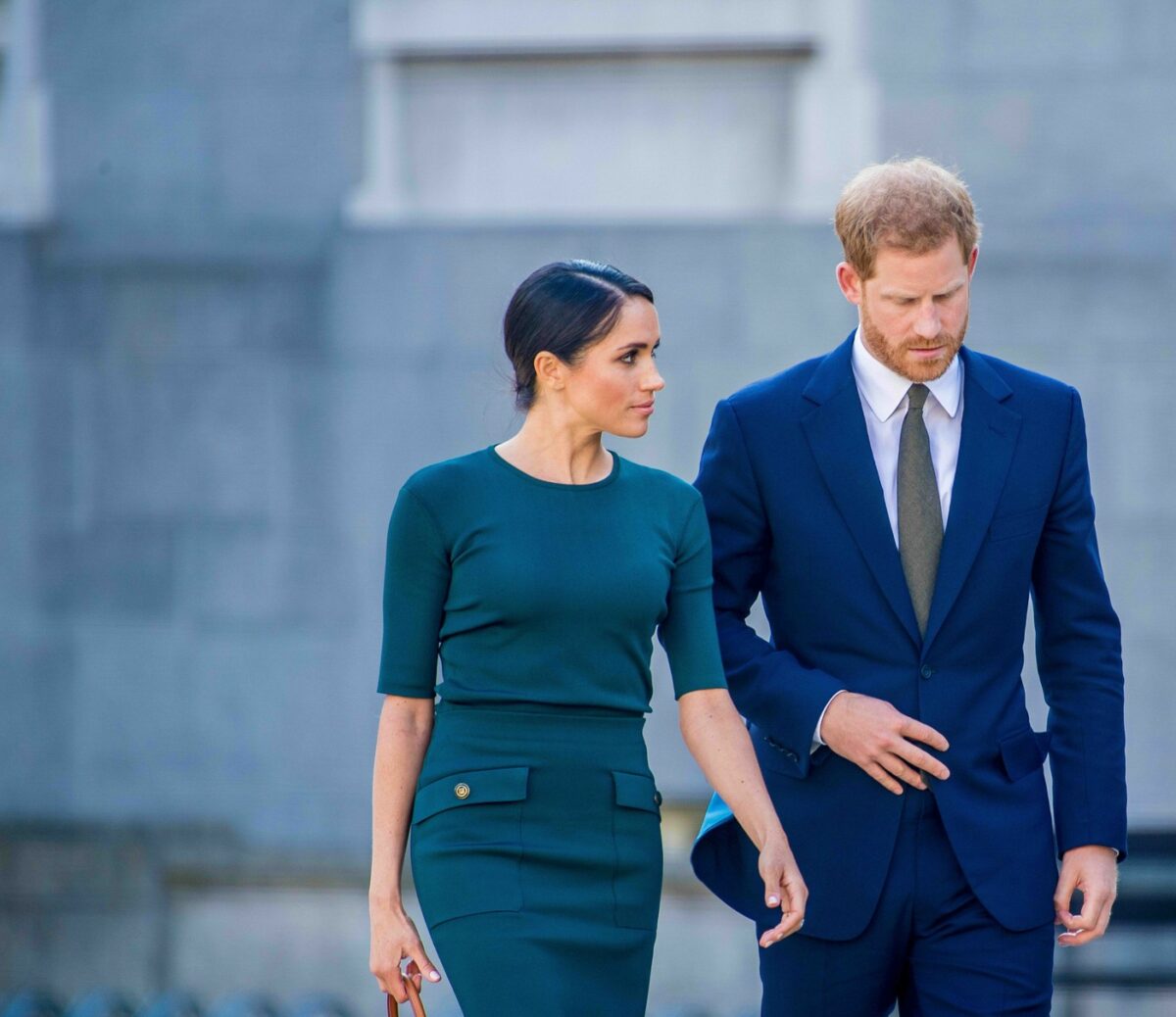 Imagine Stire Instagram versus realitate: Prințul Harry, iritat și posomorât în drama de la Înalta Curte | 2review.ro