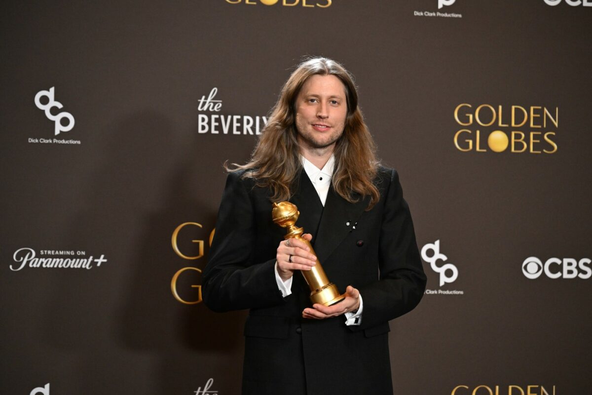 Imagine Stire Scandal la Globurile de Aur 2026. Decizia organizatorilor care i-a înfuriat pe telespectatori. „Ce scârbos!” | 2review.ro