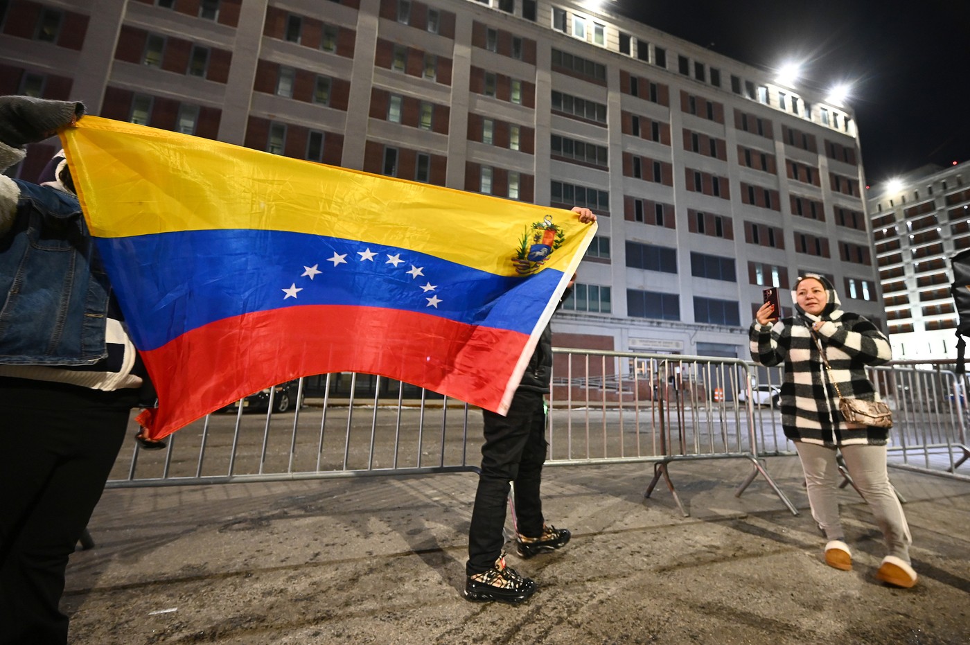 Cum arată „Iadul pe Pământ”, închisoarea federală în care a fost încarcerat Nicolas Maduro Cum arată „Iadul pe Pământ”, închisoarea federală în care a fost încarcerat Nicolas Maduro