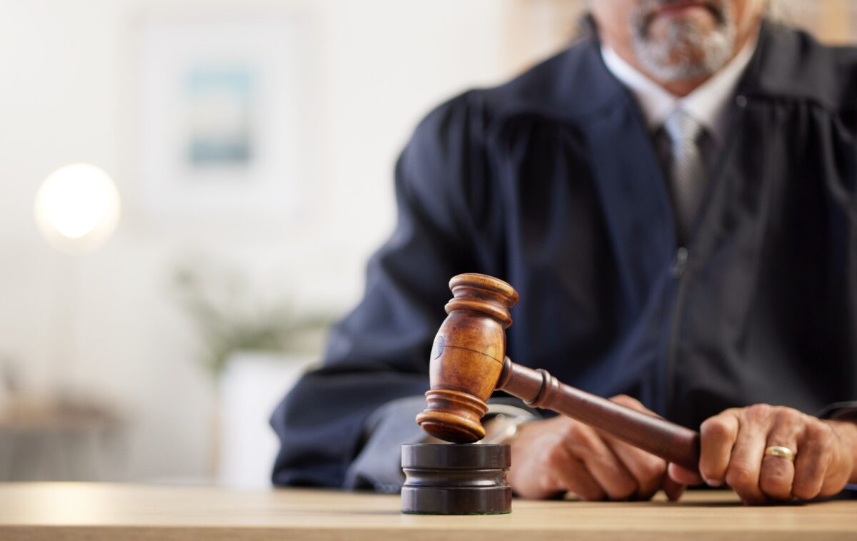 Pensionarul care a învins Casa de Pensii în instanță. Ce majorare a primit după ce a câștigat procesul