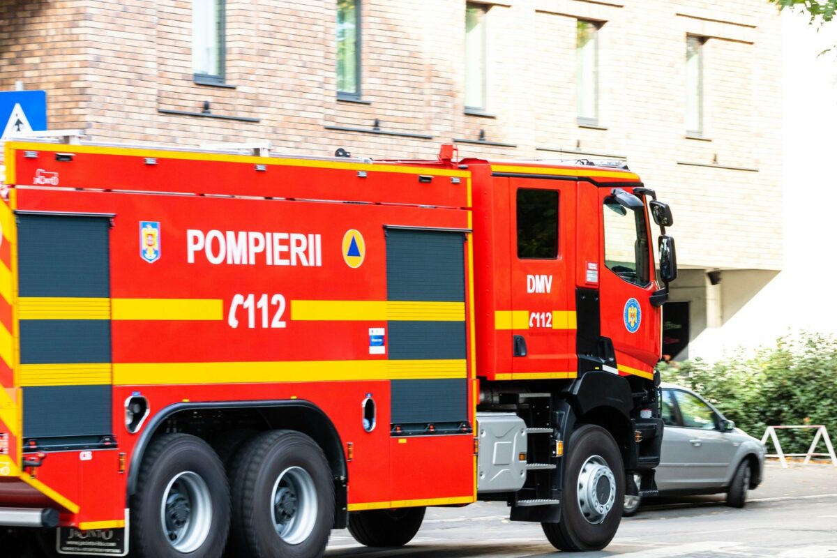 Incendiu la Spitalul Militar! Pompierii au intervenit de urgență