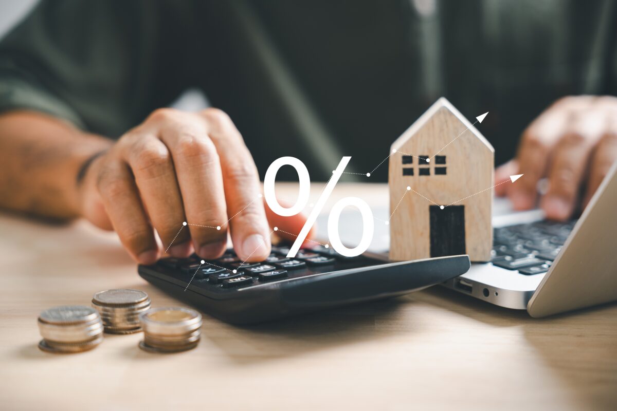 Noua normalitate de pe piața imobiliară. Pensionarii au ajuns să își caute colegi de apartament