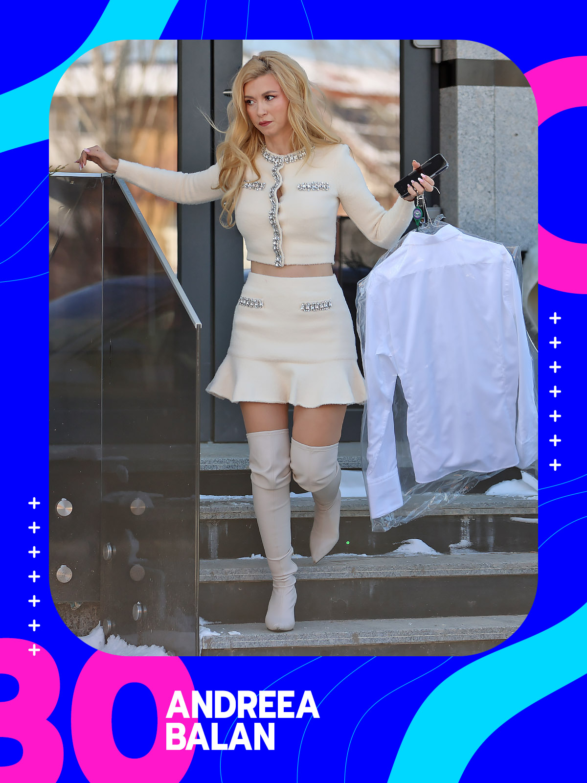 Andreea Balan îi ridică hainele lui Victor de la curățătorie