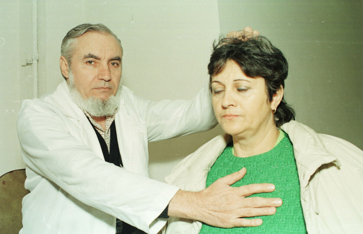 Mudava, prezidențiabilul care promitea să „vindece” România: legenda unui personaj posibil doar aici