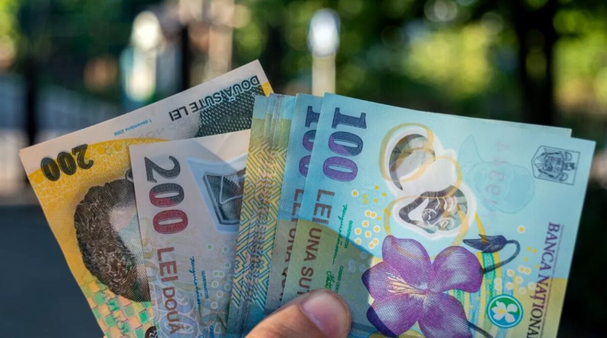 Orașul din România în care 10.000 de oameni vor primi câte 500 de lei. Care sunt condițiile