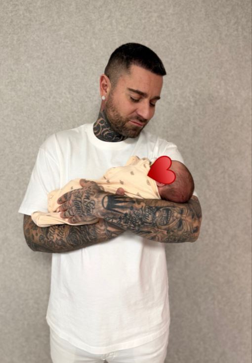 Tj Miles este un tată foarte implicat și grijuliu