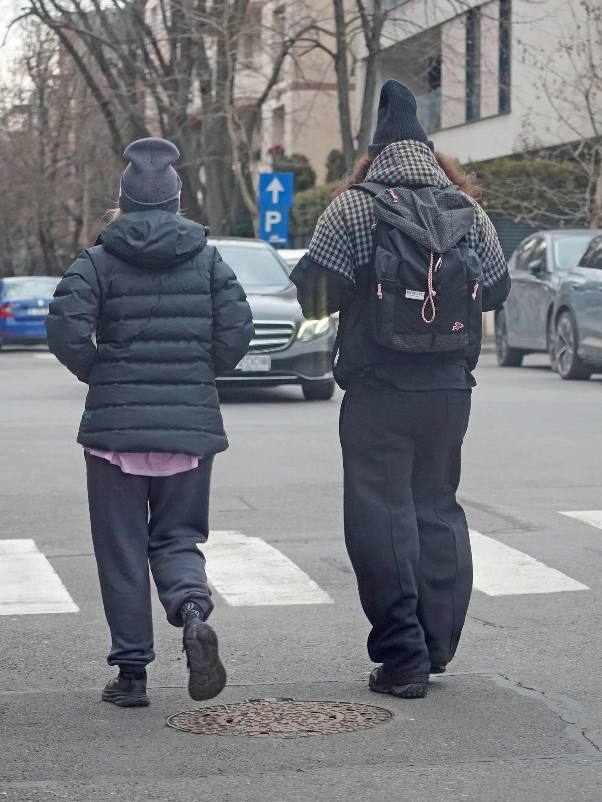 Cei doi erau foarte bine echipați pentru orice fel de activitate sportivă