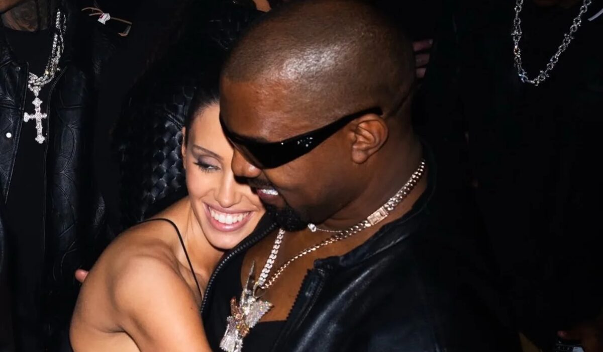 Imagine Stire Căsnicia lui Kanye West scârțâie. Se pare că Bianca Censori s-a săturat și vrea să pună capăt relației | 2review.ro