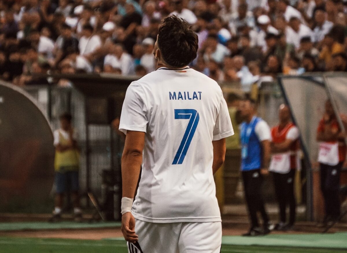 Fata cu delfinii” din viața lui Sebastian Mailat: povestea de dragoste care l-a însoțit pe fotbalist în carieră, de la Timișoara la Seul și Botoșani