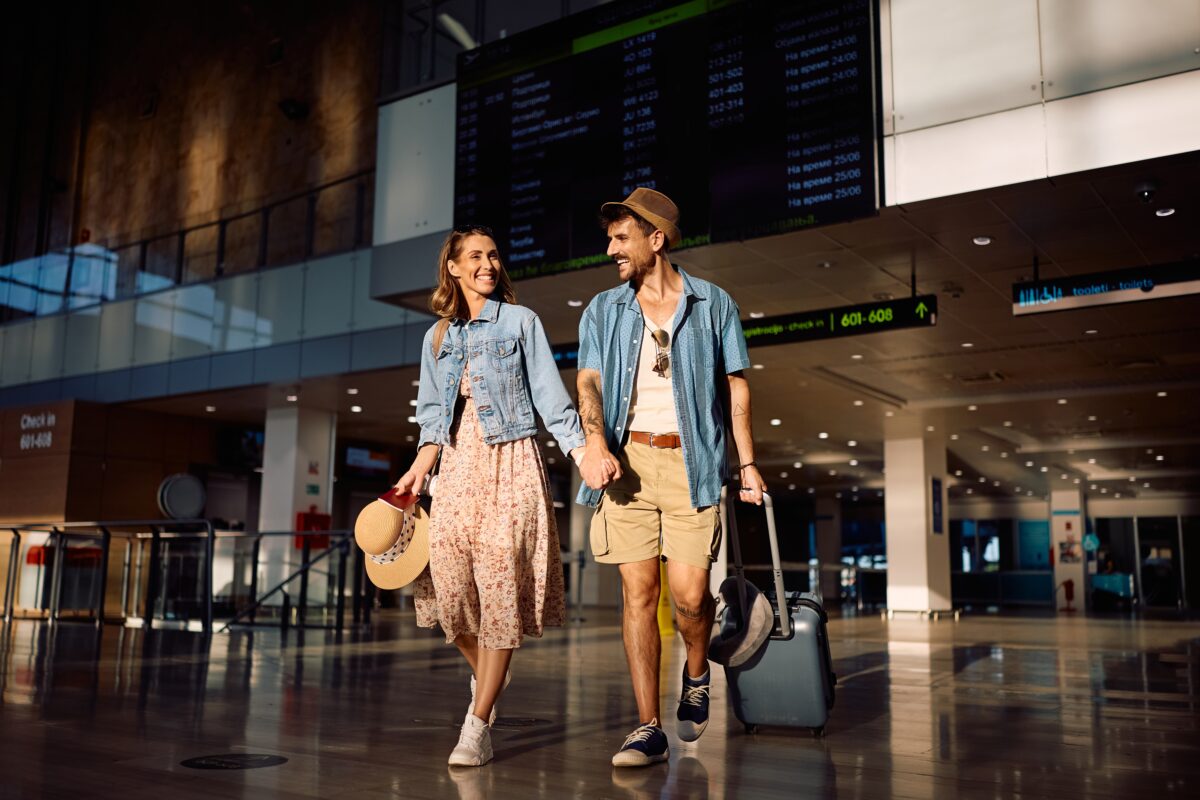 Imagine Stire Cele mai bune aeroporturi din lume pentru a-ți găsi dragostea. Cel de pe primul loc este aproape de România | 2review.ro