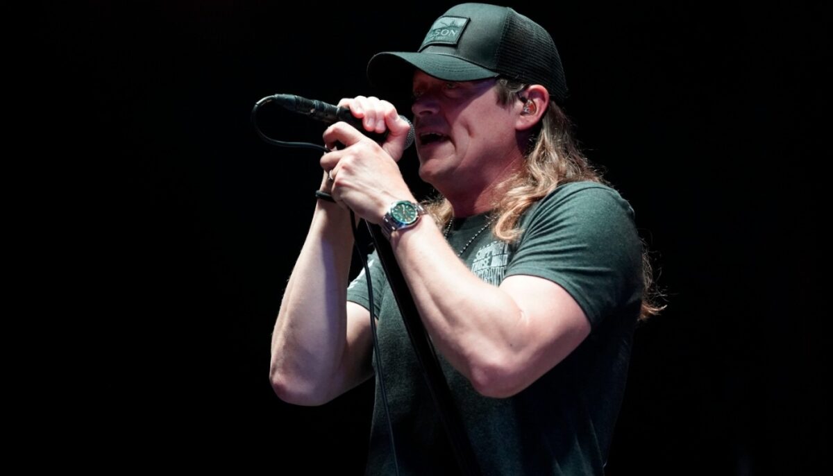 Imagine Stire Doliu în muzică. Artistul a murit la doar 47 de ani, după o luptă grea cu boala | 2review.ro