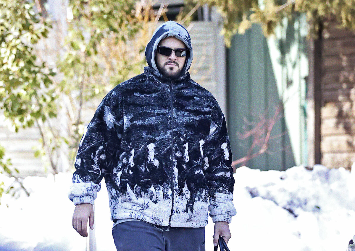 Imagine Stire Ce face Mario Fresh în vreme de „război”. Nimeni n-a putut să îl oprească | 2review.ro